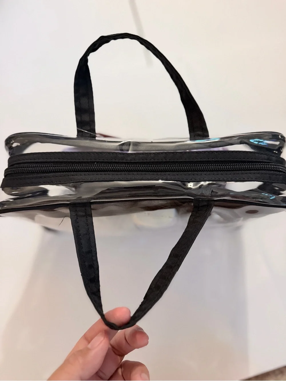 Clear Travel Toiletry Bag /Transparent Organizer NWT  w/ shampoo , toiletries